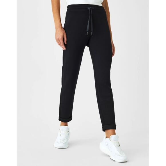 SPANX AirEssentials® Tapered Pant Very Black Small Petite NWT - Picture 1 of 9